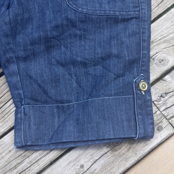 LEE Denim Shorts - Picture 2 of 5